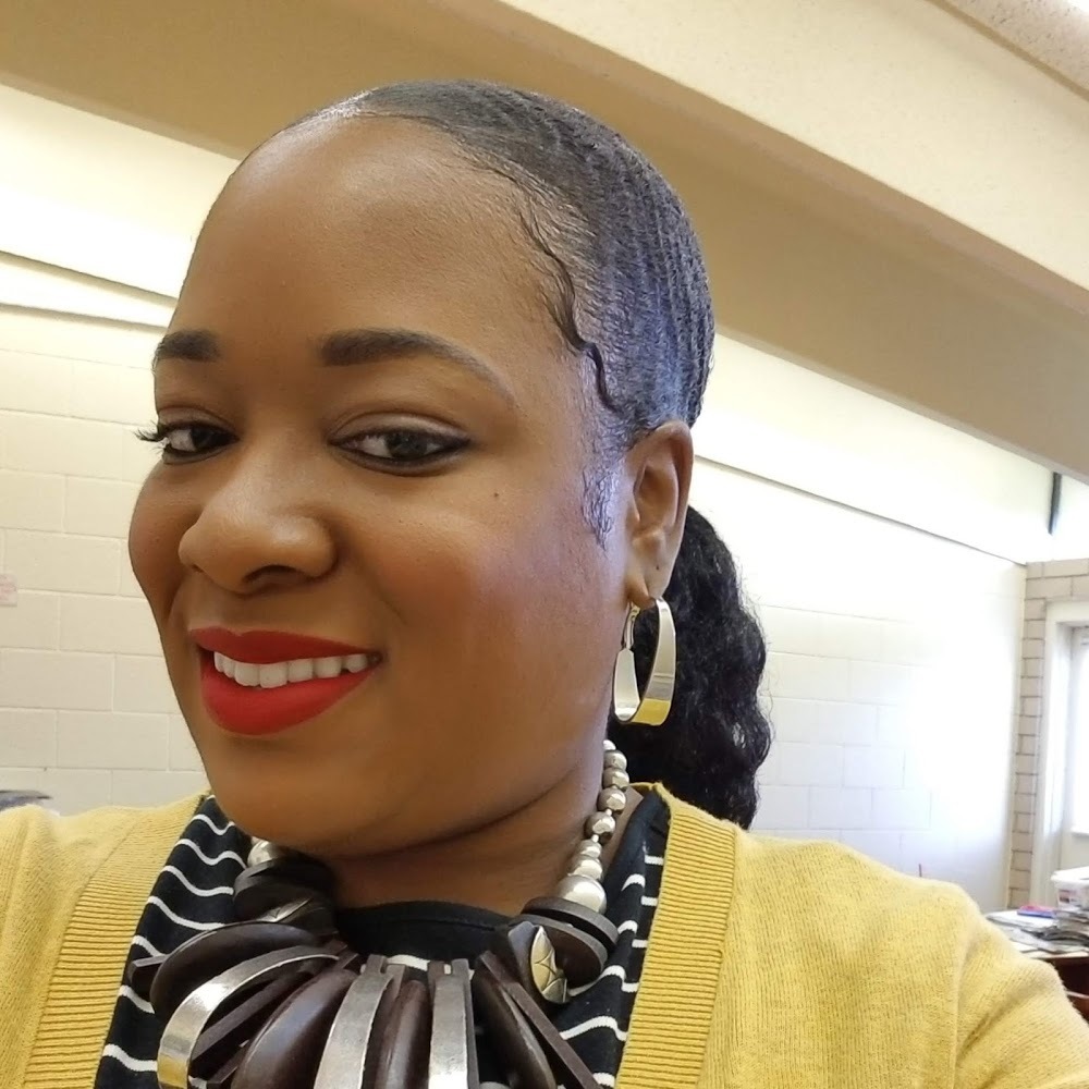 Meet your Posher, Latasha